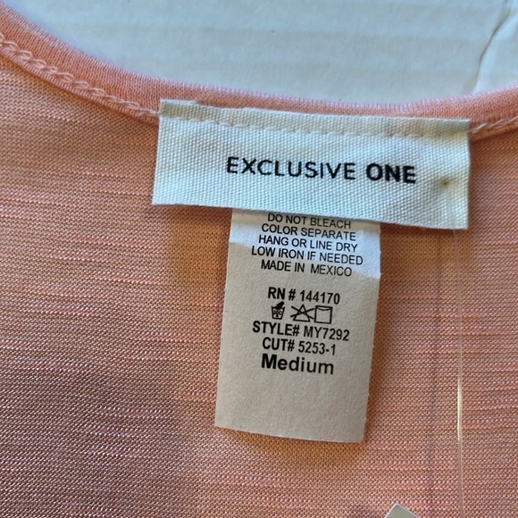 NWT-exclusive one-medium-Peach with cream lace-Fancy tank top blouse - Picture 3 of 7
